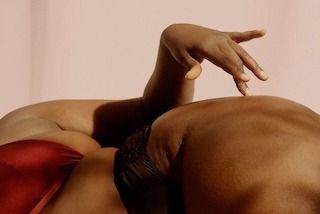 Foria's Totally Useful Guide to Sexting.